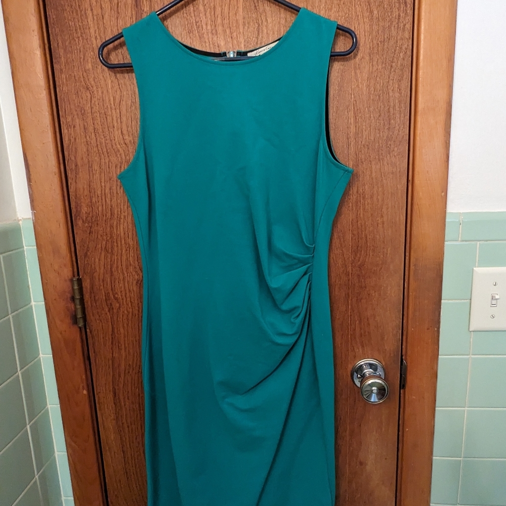 Kenneth Cole New York Sleeveless Dress Sz. 10 Green